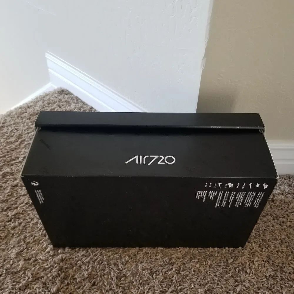 NIB Nike Air 720 - Picture 7 of 7